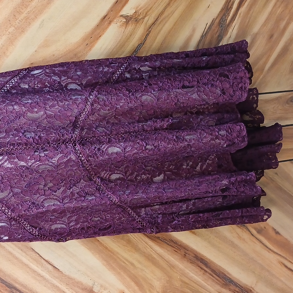 Taylor V-neck Burgundy Lace Hi-low Hem Flutter Sleeve Dress Size 14 - Picture 6 of 13